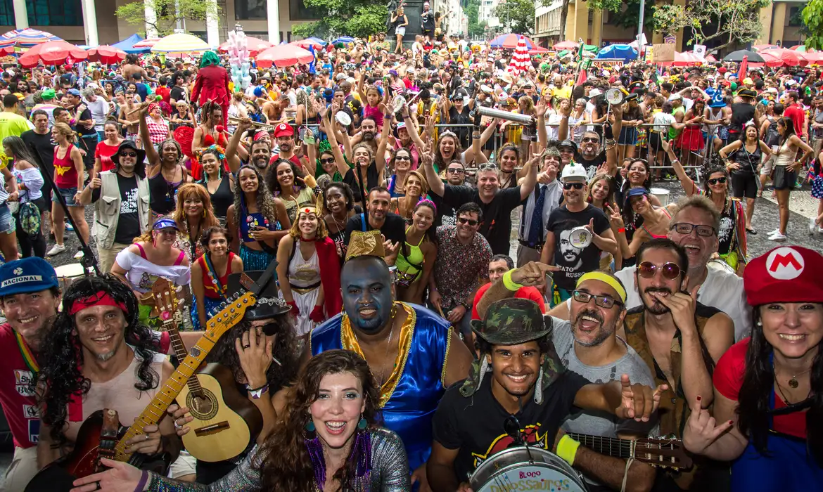 CNC estima que carnaval vai movimentar R$ 9 bilhões no Brasil (Foto: )