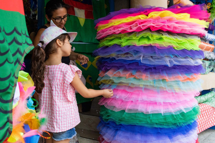 ￼SAIAS de tule estão em alta para a folia 