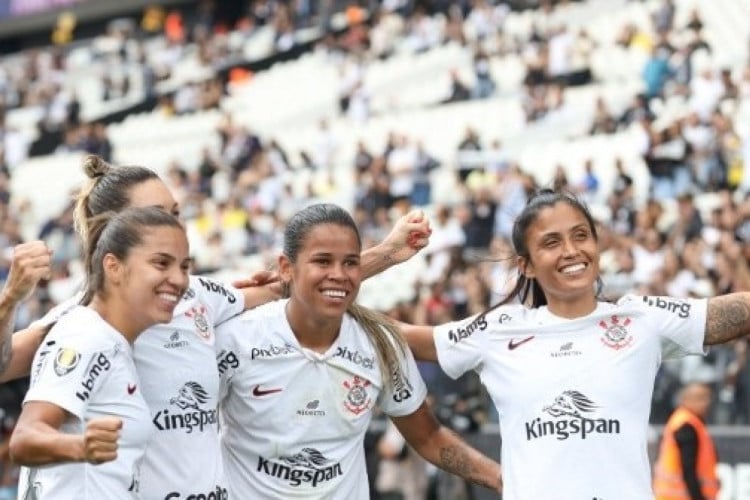 Corinthians x Internacional ao vivo e online: onde assistir, que horas é,  escalação e mais da Supercopa do Brasil feminina