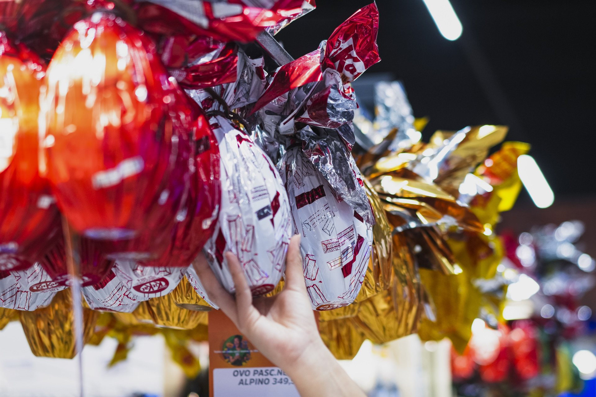 ￼Ao todo, foram pesquisados os preços de 47 produtos nas 12 regionais (Foto: FERNANDA BARROS)