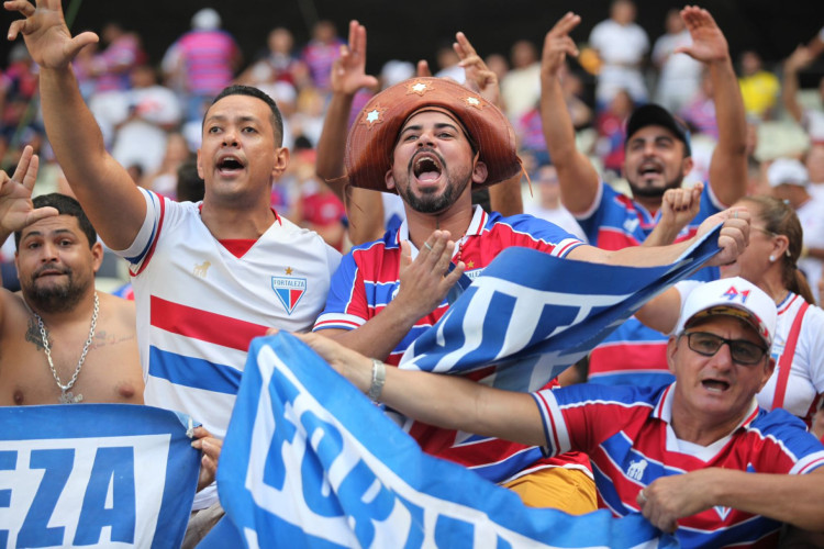 Torcida do Fortaleza faz a festa no primeiro Clássico-Rei de 2024