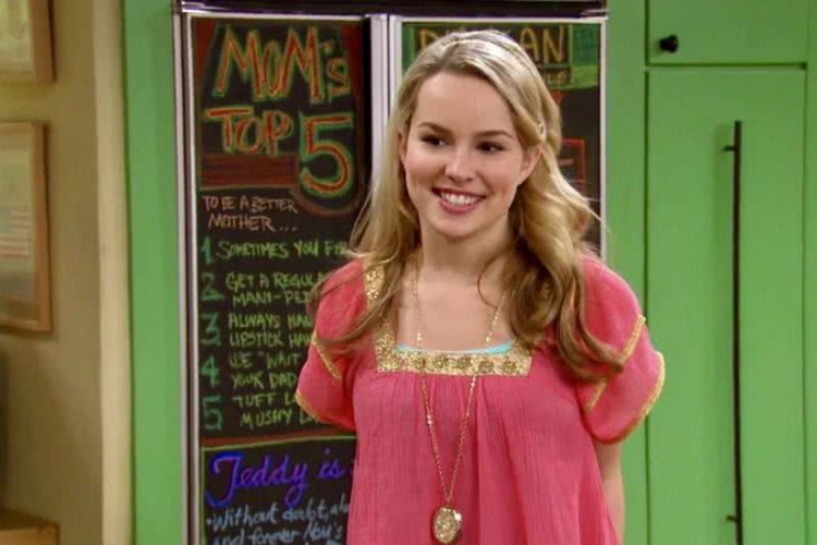 Protagonista de série da Disney, Bridgit Mendler deixou a carreira de atriz e cantora e se tornou CEO de uma empresa espacial