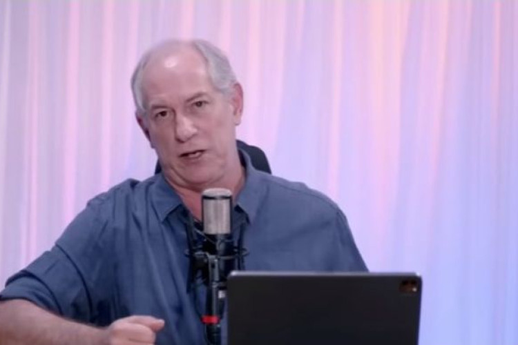 Ciro Gomes (PDT) em vídeo intitulado "Ciro analisa a guerra entre Israel e Hamas", publicado no YouTube em 17 de outubro de 2023