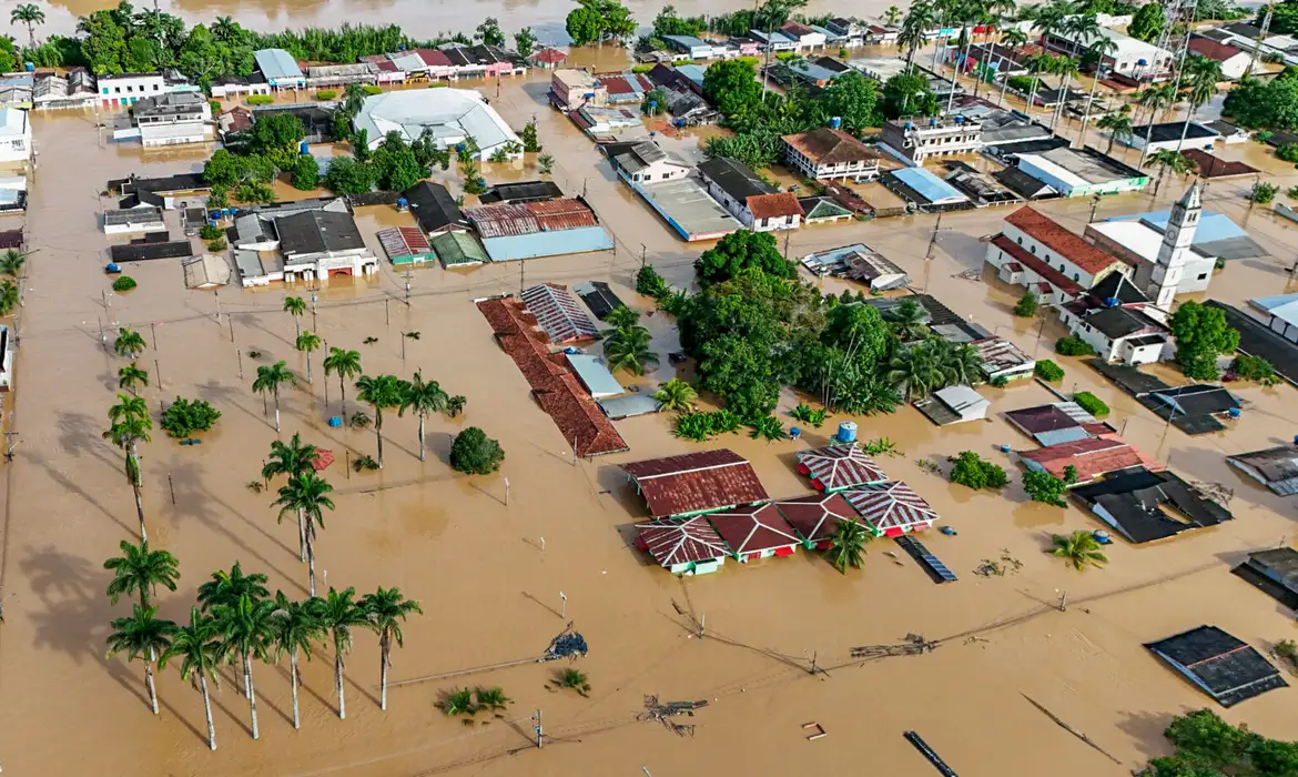 Brasiléia, no Acre, tem a maior cheia já registrada na história