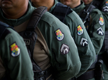 Imagem de apoio ilustrativo. Policial foi baleado quando chegou em casa 