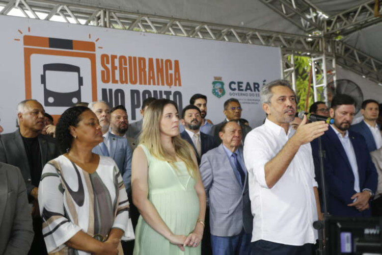 Governador do Ceará, Elmano de Freitas fez aparição pública depois de afastamento por doença