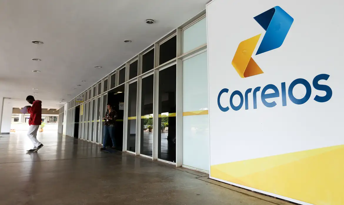 Correios terá concurso ainda em 2024 com mais de três mil vagas (Foto: Marcelo Camargo/Agência Brasil)