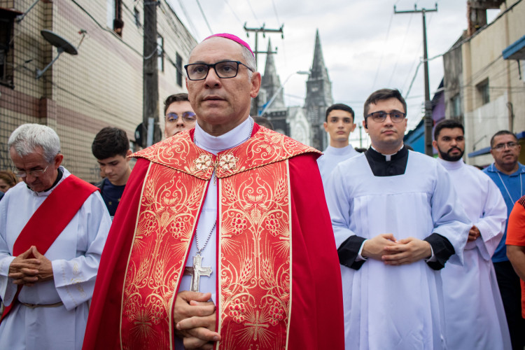 FORTALEZA, CEARÁ, BRASIL, 29-03-2024. Pálio será entregue ao arcebispo de Fortaleza pelas mãos do Núncio Apostólico em solene celebração na Catedral Metropolitana de Fortaleza