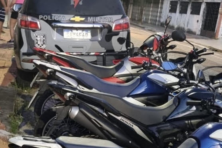 Apreensão de motocicletas oriundas de roubo no bairro Parquelândia