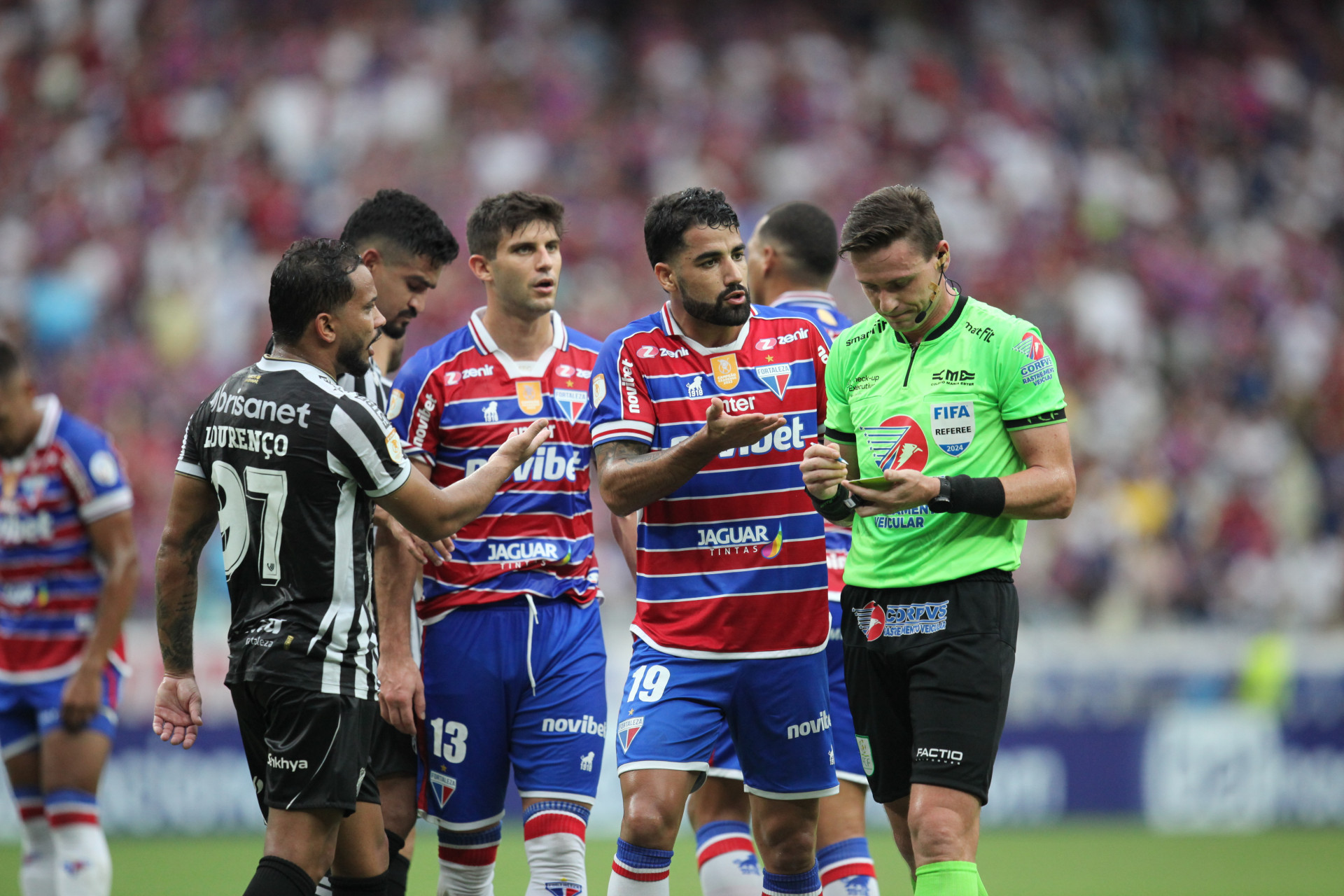 Lourenço, Ramon, Kuscevic e Britez em Clássico-Rei de 2024 (Foto: FÁBIO LIMA)