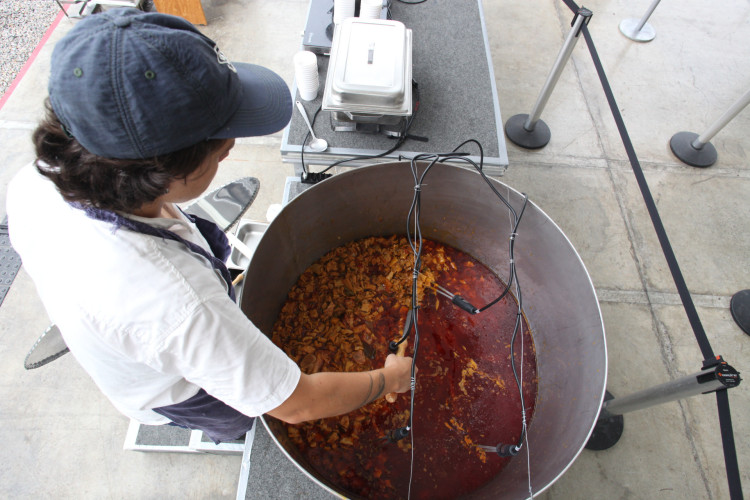 ￼Frequentadores da Estação das Artes 
fizeram fila para degustar a iguaria cearense