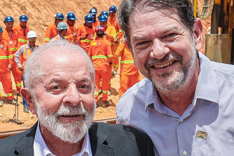 ￼LULA postou foto da visita a Iguatu: 