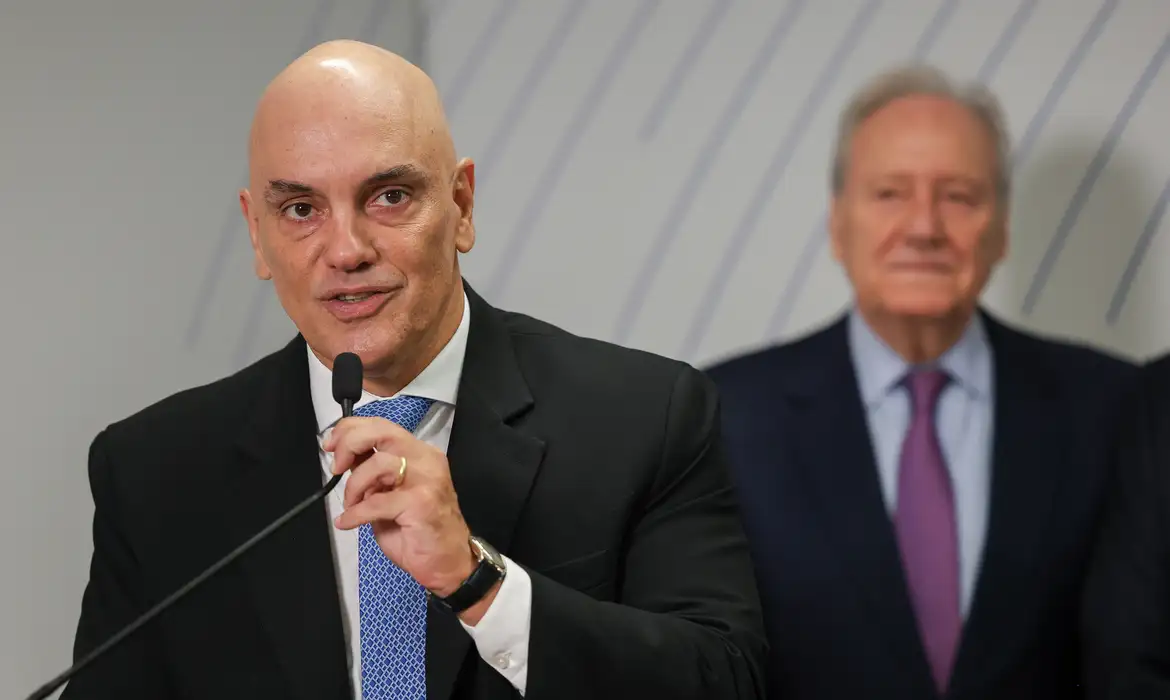 Entenda decisão de Moraes que incluiu Musk em investigação no STF