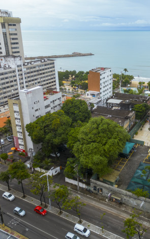  Vista aérea da sede do Labomar  (Foto: FCO FONTENELE)