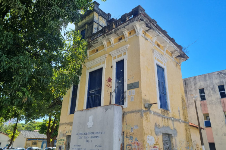 Torrinha, prédio histórico no Centro de Humanidades II da Universidade Federal do Ceará (UFC), no bairro Benfica