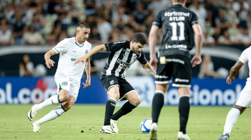 FORTALEZA, CEARÁ,  BRASIL- 20.04.2024: Richardson. Ceará x Goiás na Arena Castelão, campeonato brasileiro série B. (Foto: Aurélio Alves