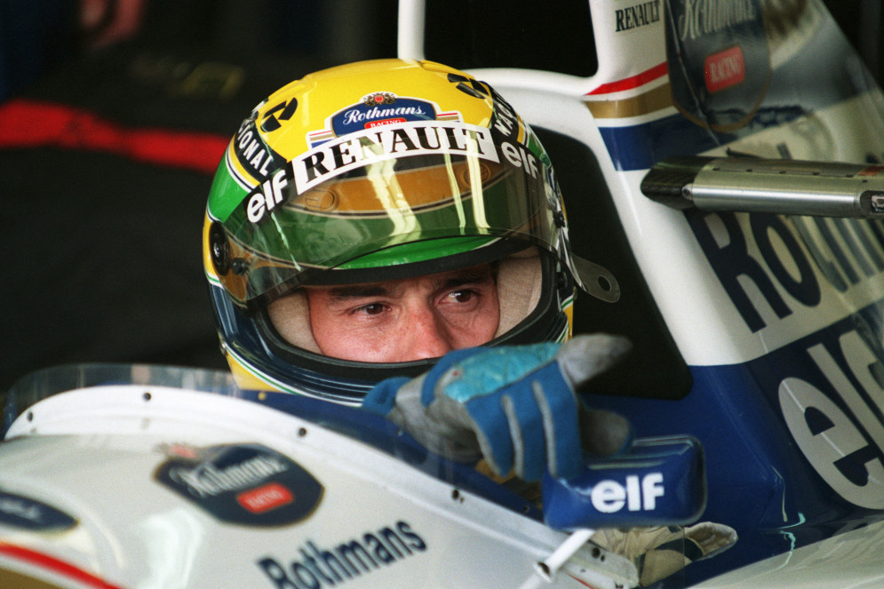 Ayrton Senna em treino no dia 30 de abril de 1994, véspera do Grande Prêmio de San Marino de Fórmula 1(Foto: Jean-Loup GAUTREAU / AFP)