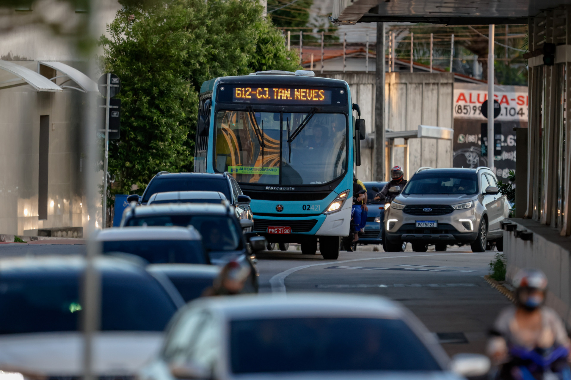 ￼METADE da frota de ônibus teve redução  (Foto: AURÉLIO ALVES)