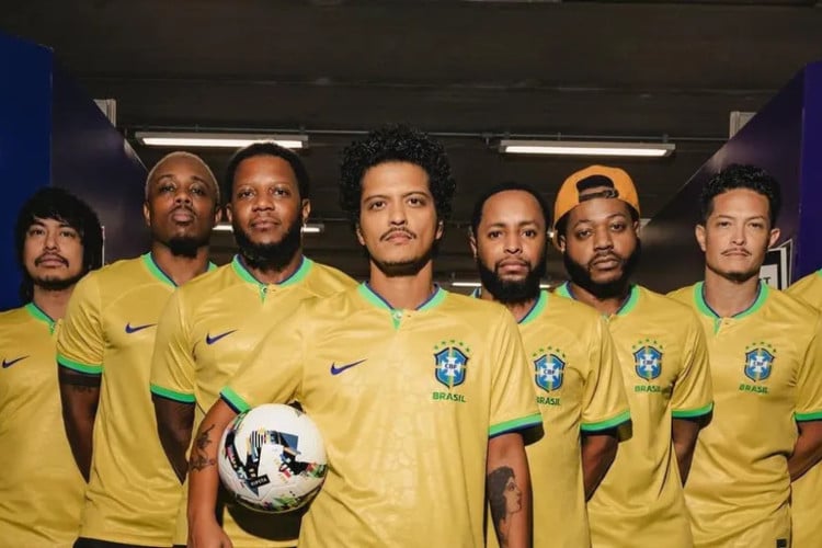 Bruno Mars acrescentou duas novas cidades na turnê pelo Brasil; músico também remarcou shows em Brasília e Rio de Janeiro