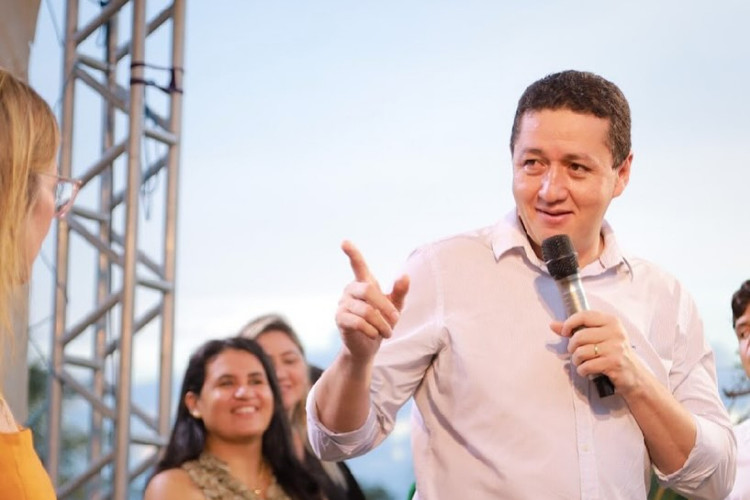Glêdson Bezerra (Podemos) é prefeito de Juazeiro do Norte e pré-candidato à reeleição