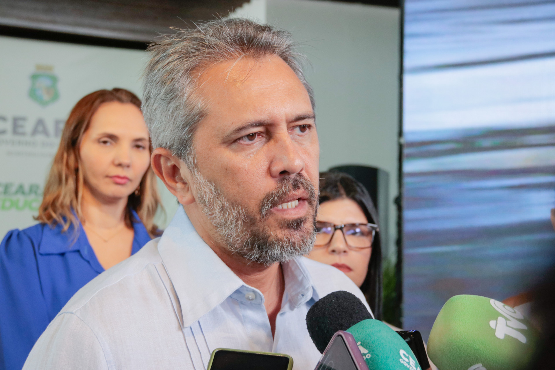 Governador Elmano de Freitas anunciou reforma (Foto: Yuri Allen/Especial para O Povo)