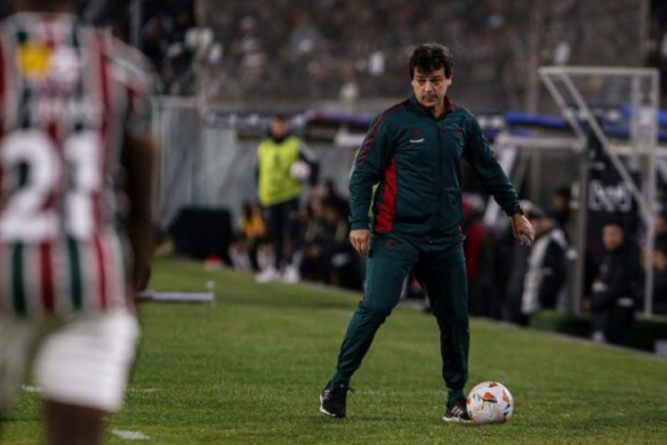 Fluminense x Colo Colo - 09/05/2024

Santiago, Chile - 09/05/2024 - Estadio Monumental David Arellano - 
Fluminense enfrenta o Colo Colo esta noite no Estadio Monumental pela 4ª rodada da fase de grupos da Copa Libertadores da América 2024,
FOTO DE MARCELO GONÇALVES / FLUMINENSE FC

IMPORTANTE: Imagem destinada a uso institucional e divulgação, seu uso comercial está vetado incondicionalmente por seu autor e o Fluminense Football Club.

IMPORTANT: Image intended for institutional use and distribution. Commercial use is prohibited unconditionally by its author and Fluminense Football Club.

IMPORTANTE: Imágen para uso solamente institucional y distribuición. El uso comercial es prohibido por su autor y por el Fluminense Football Club.