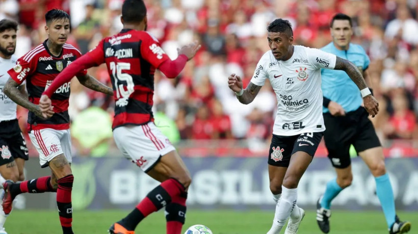 O Flamengo vai enfrentar o Corinthians: veja onde assistir ao jogo do Brasileirão