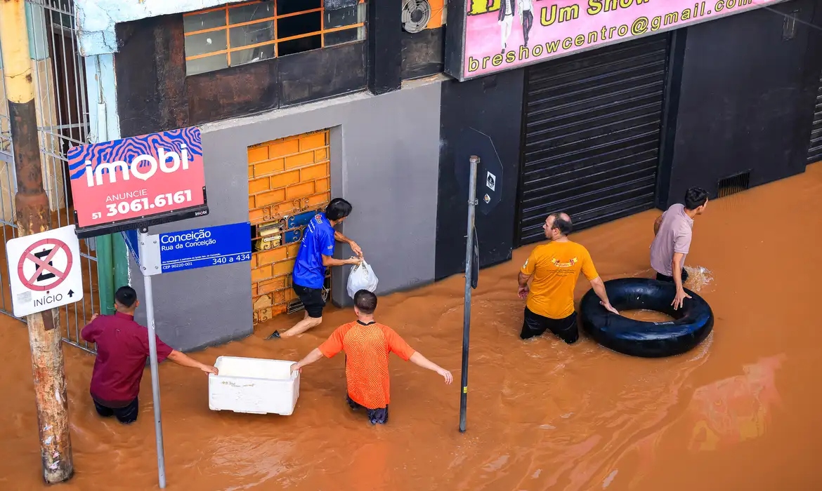 Chuva afeta mais de 2 milhões de pessoas no Rio Grande do Sul