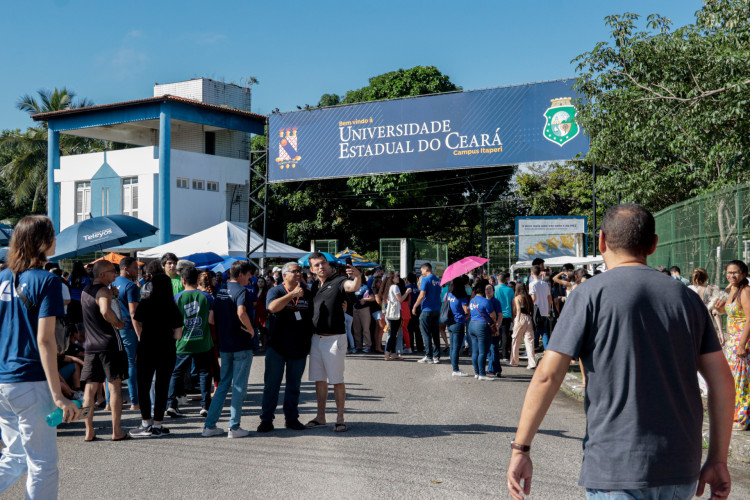 Serão ofertadas 32 vagas no Núcleo Pré-universitário da UECE – UeceVest para estudantes em situação de vulnerabilidade social. Inscrições terão início no dia 13 de maio