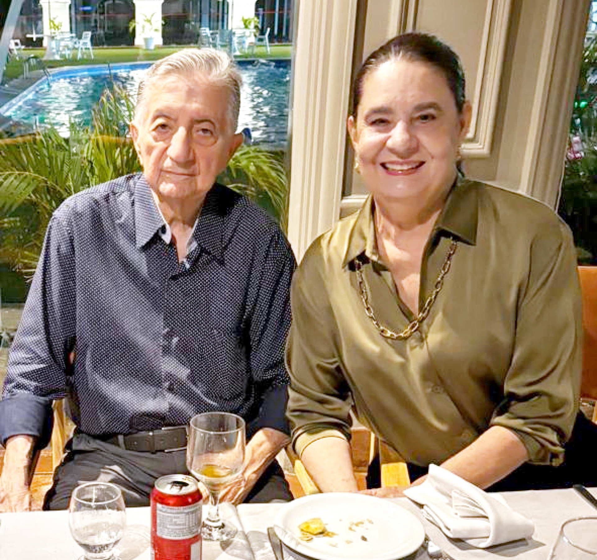 Nas Monsenhores, jantar natalício dele, Josué e Branca de Castro
 (Foto: acervo pessoal)