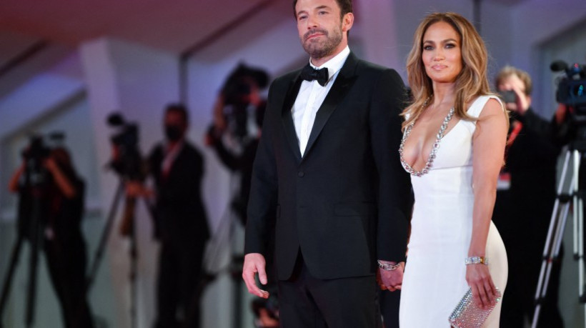 A atriz Jennifer Lopez deu entrada na separação com o ator Ben Affleck nesta terça-feira, 24; o casal já havia se separado antes em 2004