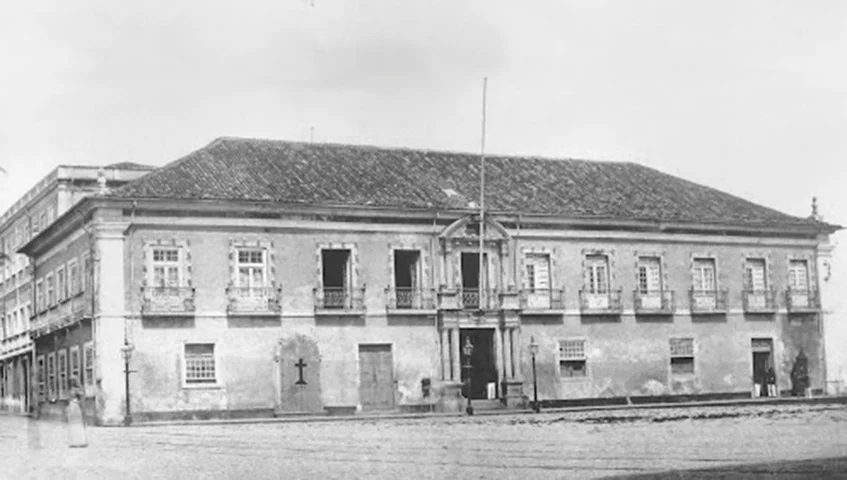 A casa foi criada por administradores coloniais portugueses em Salvador (BA) para a fabricação de moedas com o ouro proveniente das minerações.