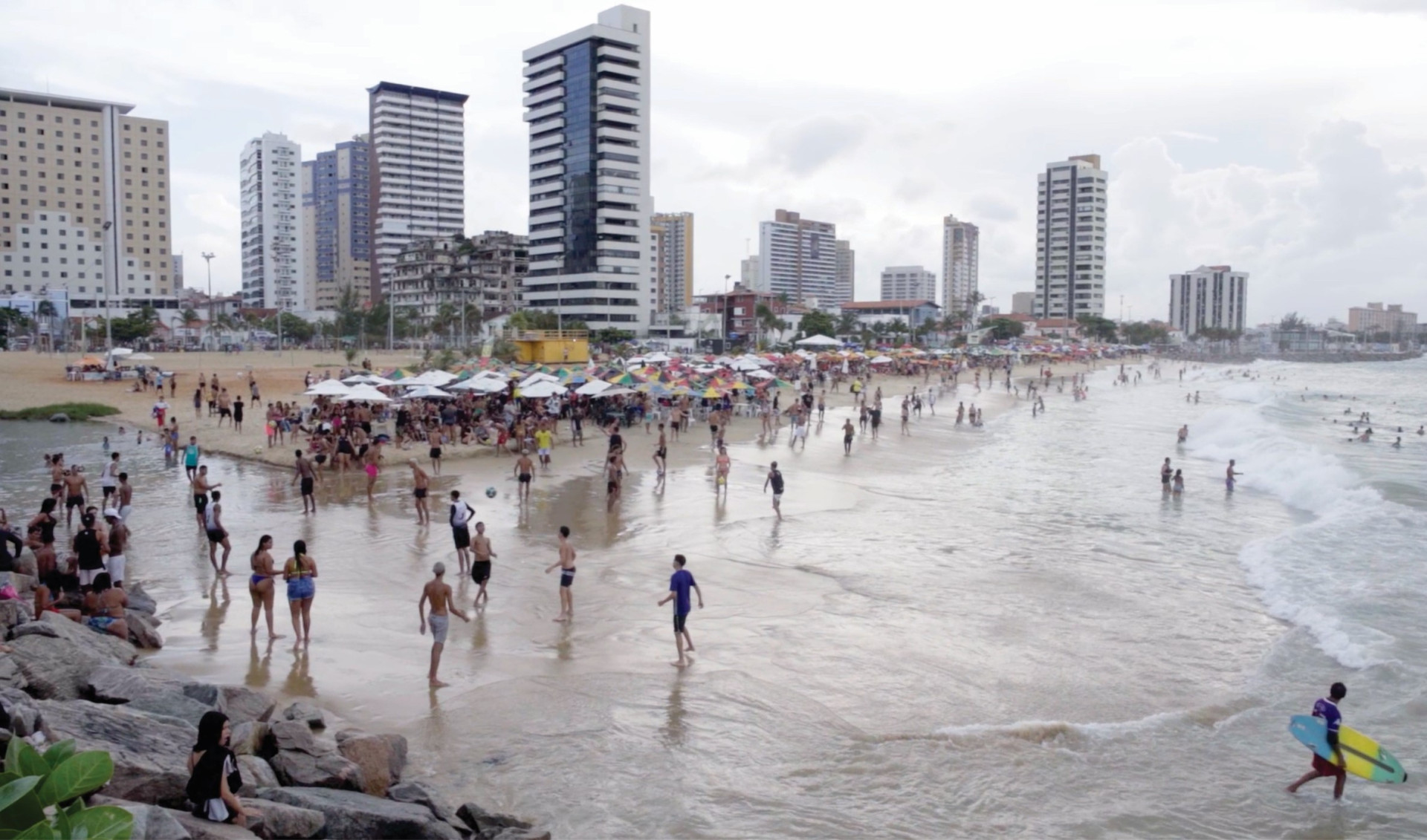 Em Fortaleza, choveu 4,6 mm neste domingo, 19
 (Foto: Divulgação)