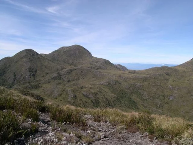 4º - Pedra da Mina - Serra da Mantiqueira/MG-SP - Altitude: 2.798 metros.