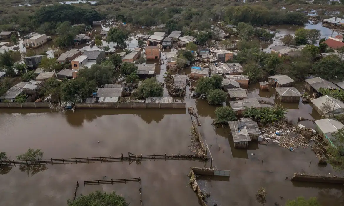 Chuvas já mataram 163 pessoas no Rio Grande do Sul