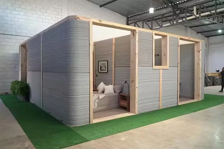 Uma casa erguida sem usar materiais tradicionais de construção, como tijolos, areia e cimento, já é realidade no Brasil.
