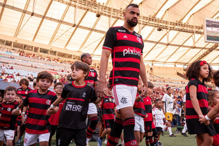 Fabrício Bruno deixará Flamengo para jogar no futebol inglês