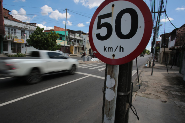 Avenida Leste Oeste foi a via que mais reduziu número de acidentes no trânsito