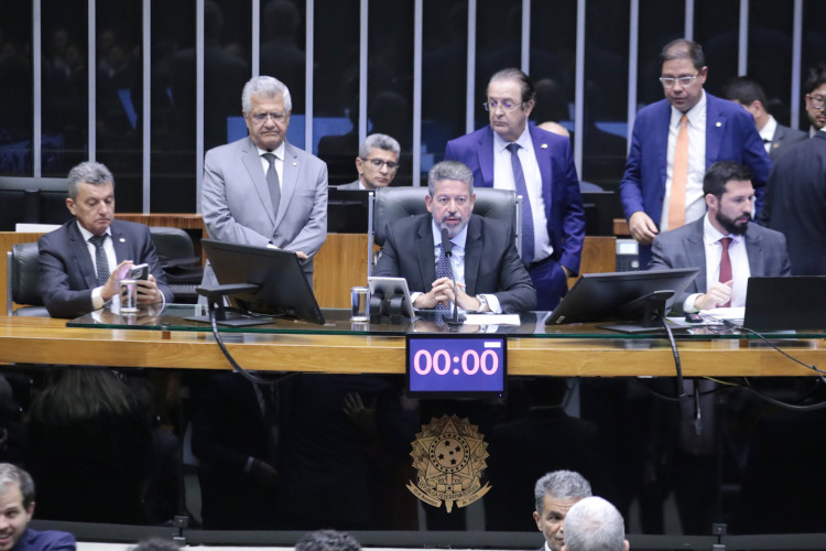 ￼ACORDO permitiu que o percentual de taxação apresentado na Câmara fosse aprovado por votação simbólica