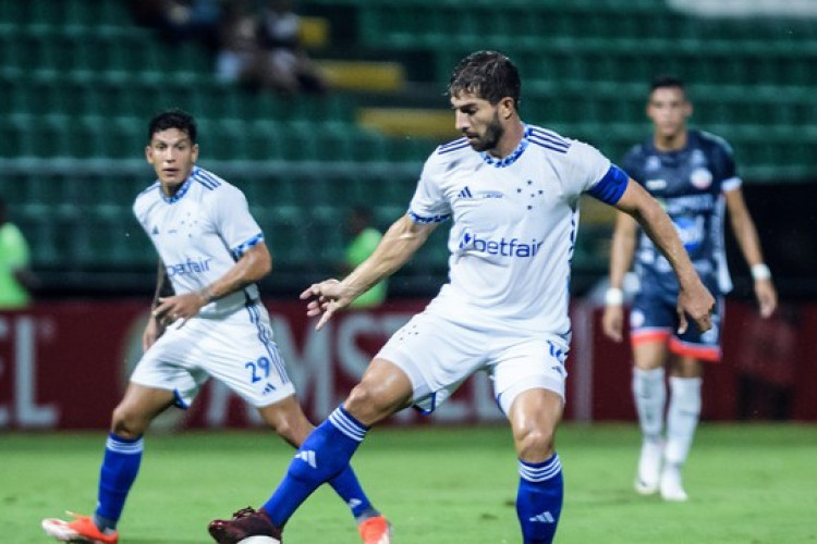 O Cruzeiro vai enfrentar o Universidad Católica-EQU: veja onde assistir a partida ao vivo pela Copa Sul-Americana