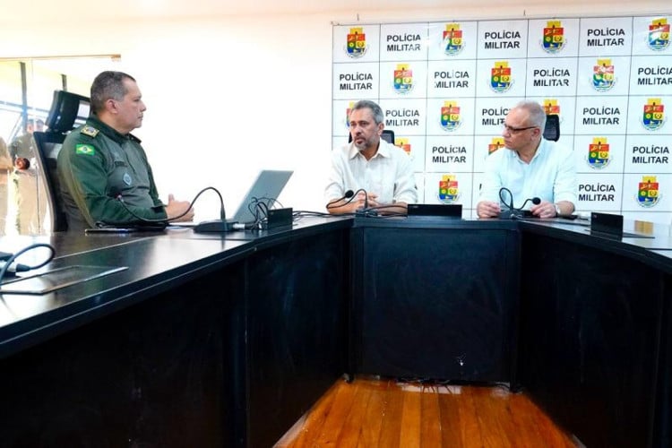 Novo secretário da Segurança Pública do Ceará tem reunião com chefe da PMCE e governador Elmano de Freitas