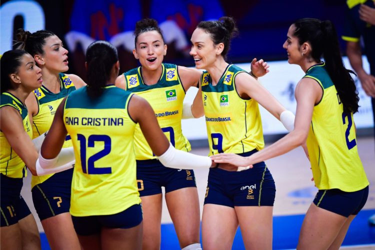 Olimpíadas: confira horário e onde assistir ao vivo ao jogo Brasil x Japão do vôlei feminino