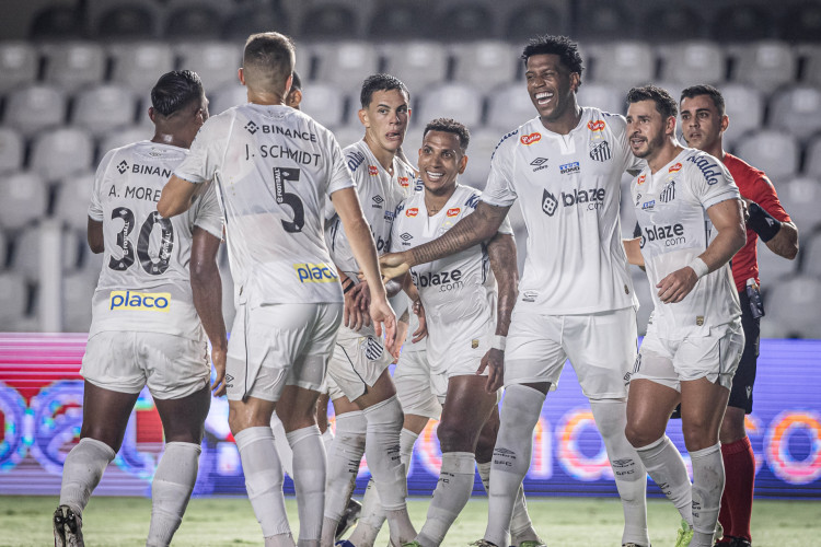 O Santos vai enfrentar o Botafogo-SP: veja onde assistir à partida ao vivo pela Série B do Campeonato Brasileiro