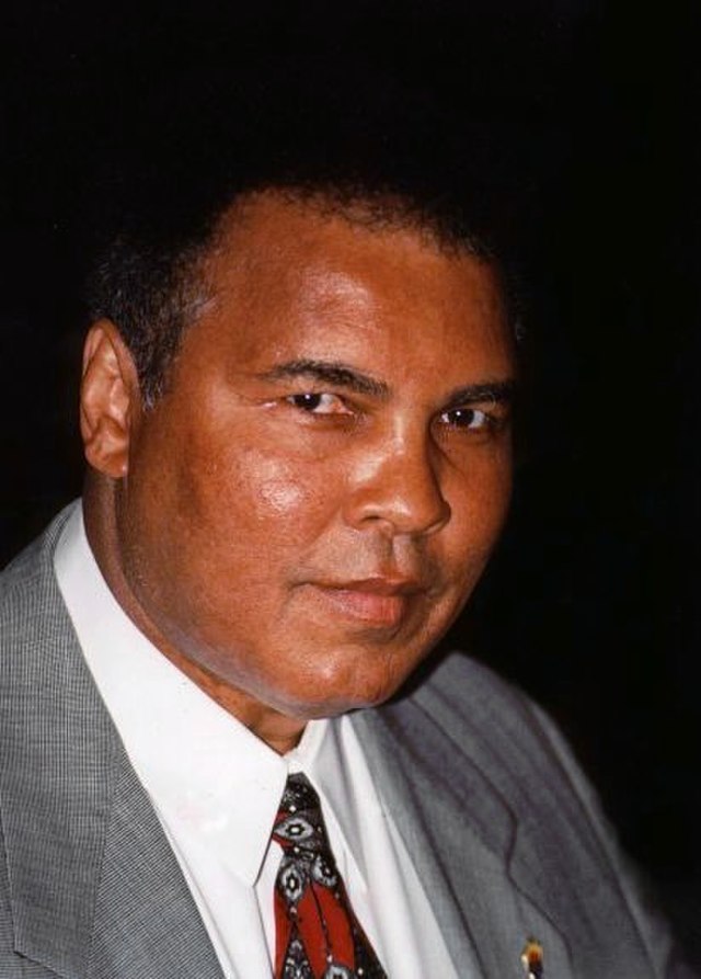 Em 3/6/2024 faz oito anos que Muhammad Ali morreu, aos 74 anos, em Scottsdale, nos Estados Unidos. Ele perdeu uma longa batalha para o Mal de Parkinson.  