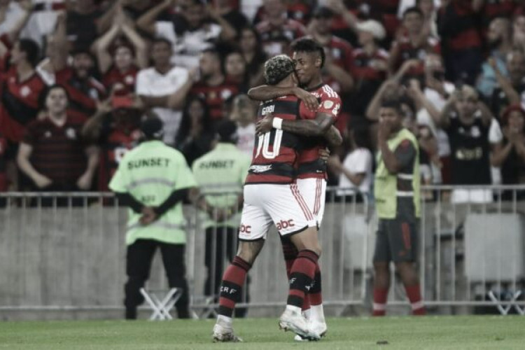 Arrascaeta, Bruno Henrique e Gabigol não estufavam as redes juntos desde setembro de 2021