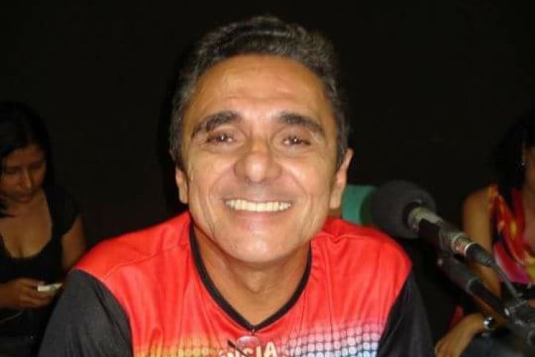 Jornalista e músico Luiz Antônio Lima Alencar, o Peninha, morre aos 73 anos de idade