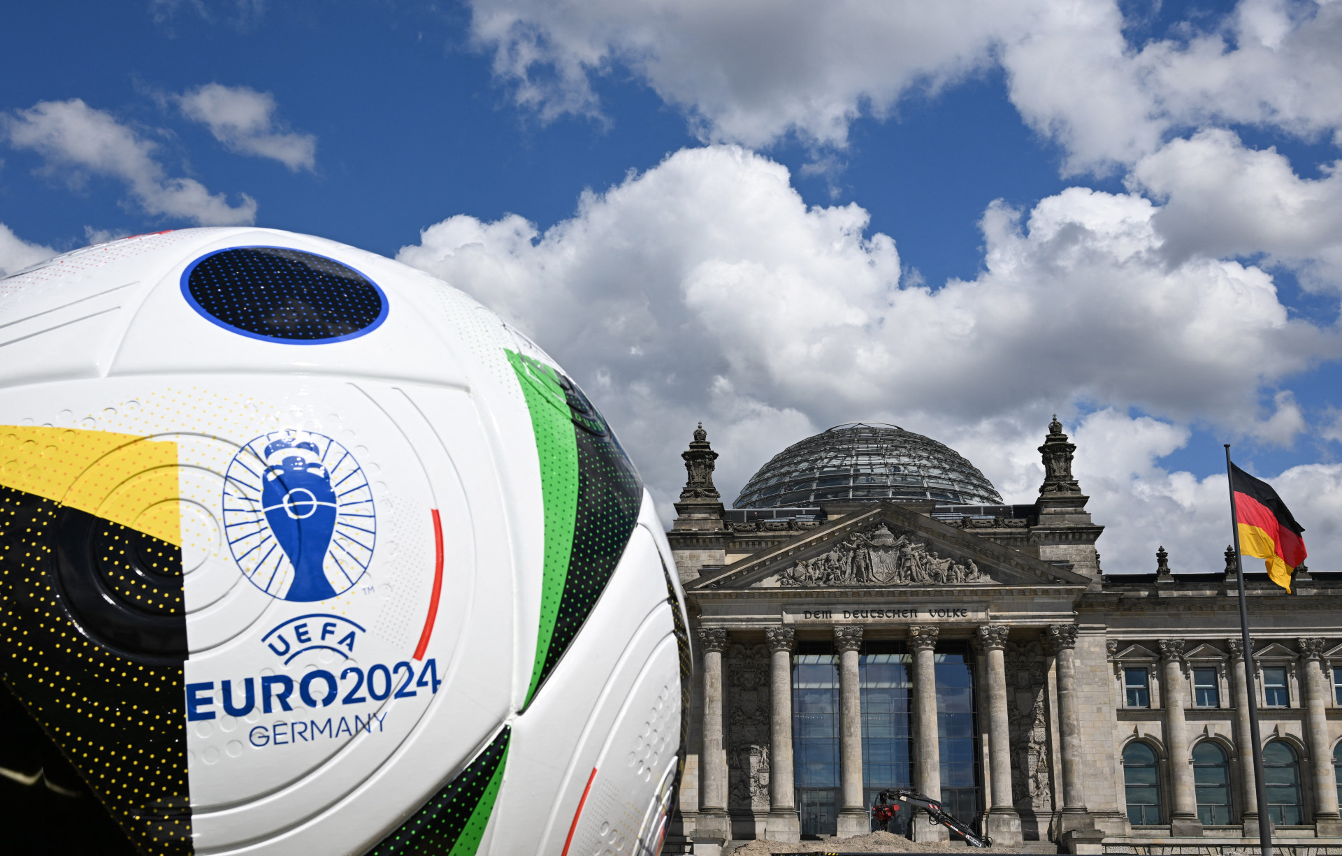 Torneio de seleções europeias será disputada na Alemanha (Foto: RALF HIRSCHBERGER / AFP)