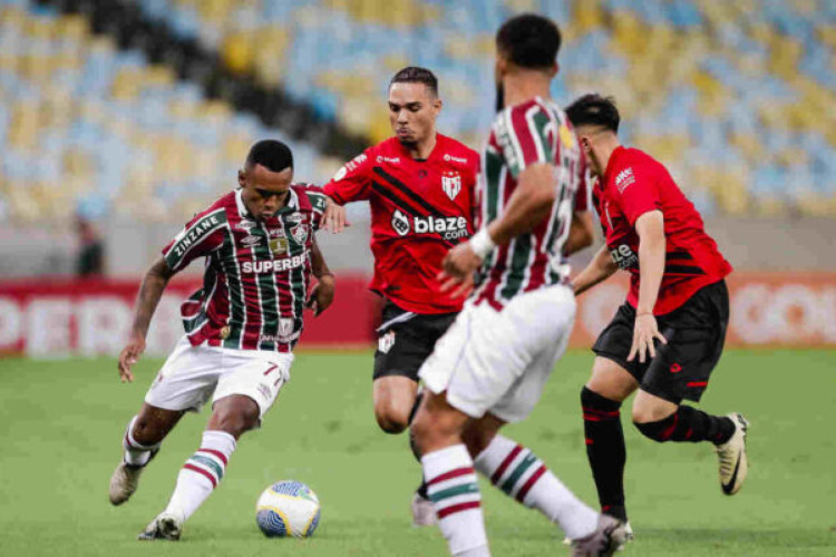 Rio de Janeiro, Brasil - 15/06/2024 - Maracanã - 
Fluminense enfrenta o Atlético GO esta noite no Maracanã pela 9ª rodada do Campeonato Brasileiro 2024.
FOTO DE LUCAS MERÇON / FLUMINENSE FC

IMPORTANTE: Imagem destinada a uso institucional e divulgação, seu uso comercial está vetado incondicionalmente por seu autor e o Fluminense Football Club.

IMPORTANT: Image intended for institutional use and distribution. Commercial use is prohibited unconditionally by its author and Fluminense Football Club.

IMPORTANTE: Imágen para uso solamente institucional y distribuición. El uso comercial es prohibido por su autor y por el Fluminense Football Club.