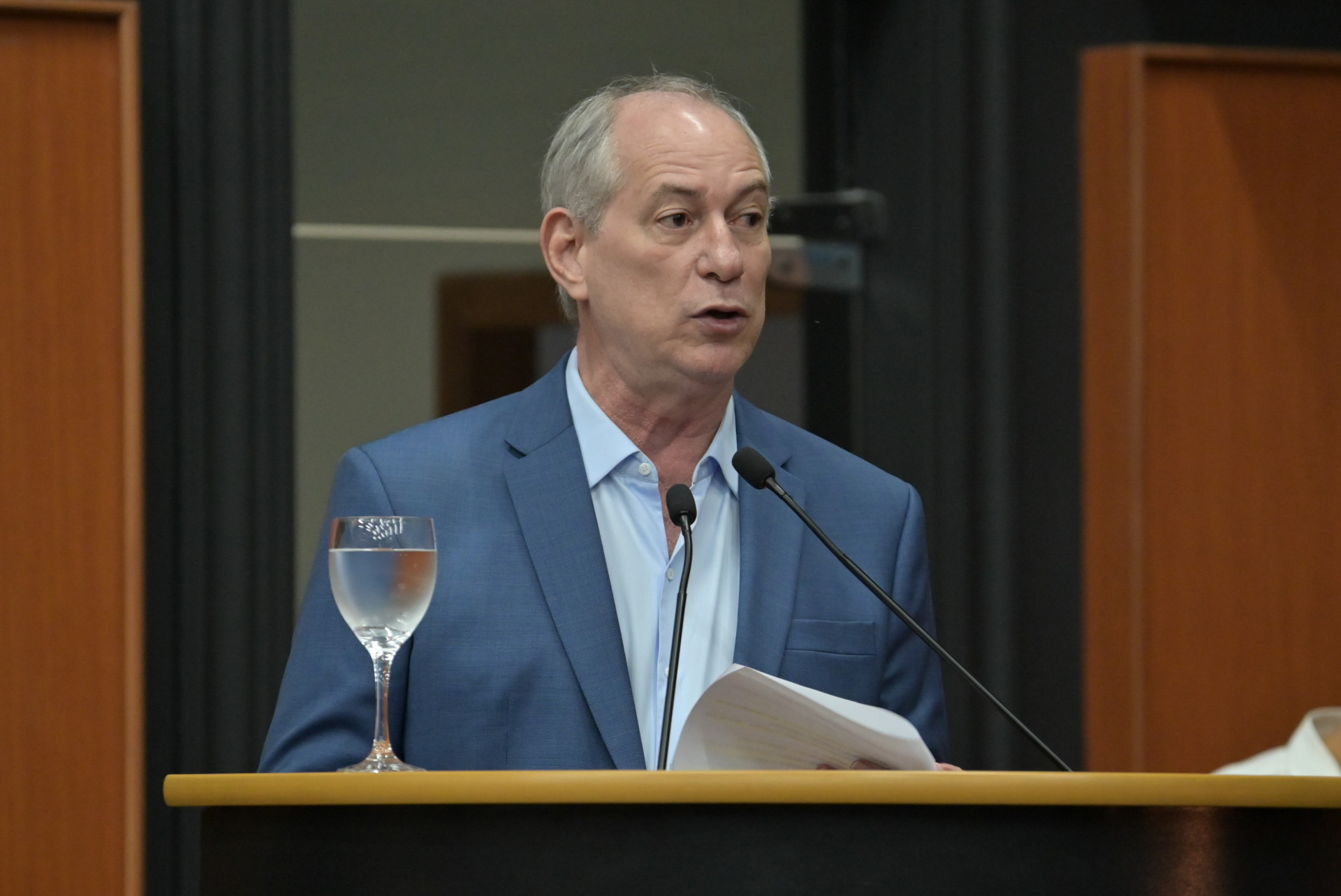 Ciro Gomes em palestra na Assembleia Legislativa do Estado de Roraima na sexta-feira, 21 (Foto: Jader Souza/ ALE-RR)