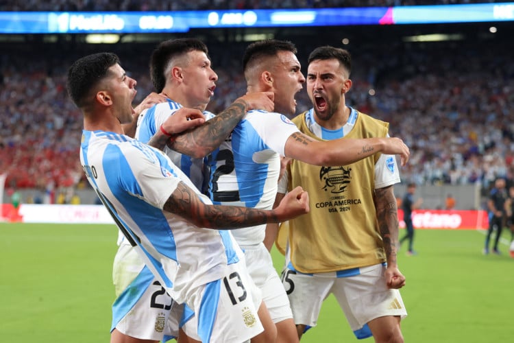 Argentinos comemoram na campanha do título da Copa América 2024